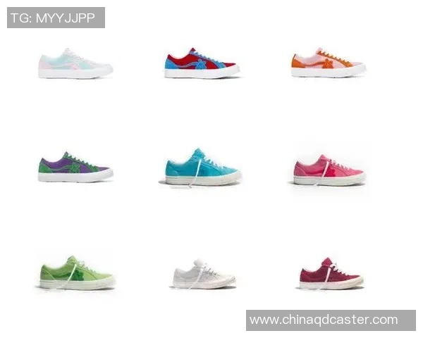 球星同款战靴热销引发品牌紧急补货行动，瞬间售罄成热议焦点